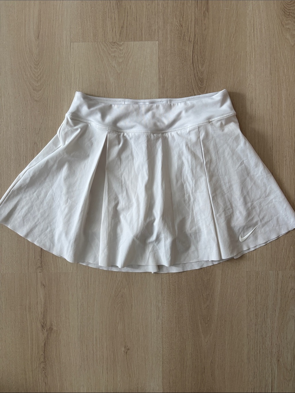 Nike White Pleated Tennis Skirt